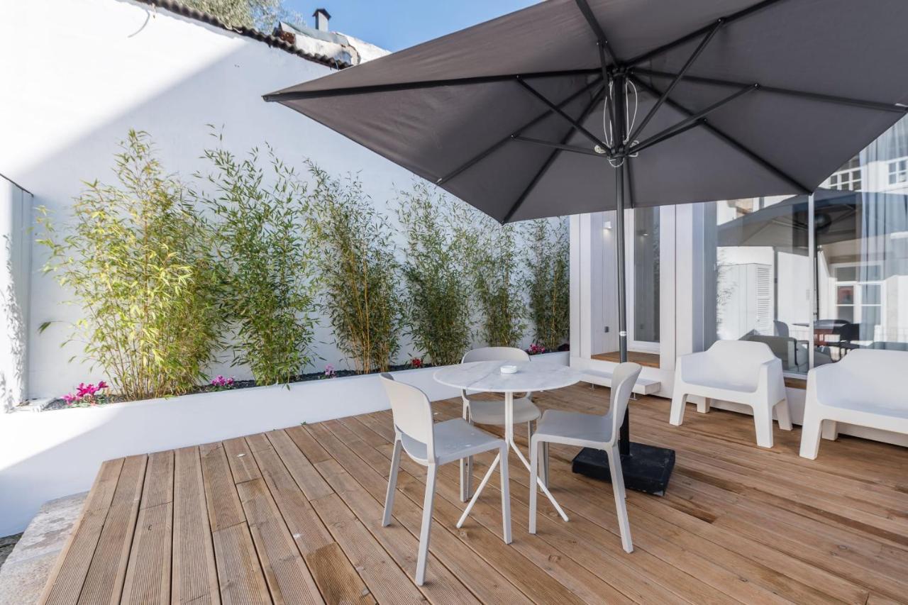 Backyard Palace Terrace ポルト エクステリア 写真